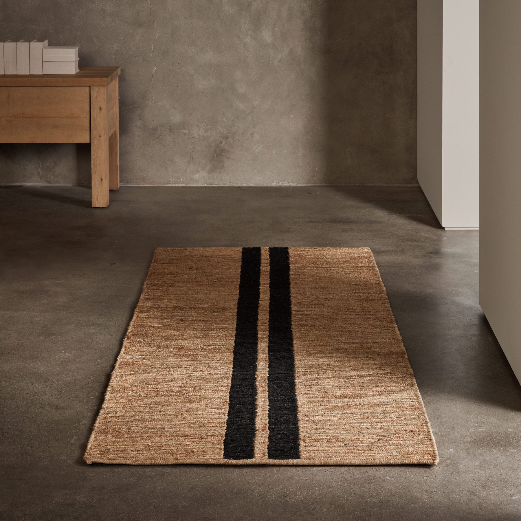 Jute Runner 3.5FT X 9FT - Natural/Charcoal Stripe | James Perse Los Angeles