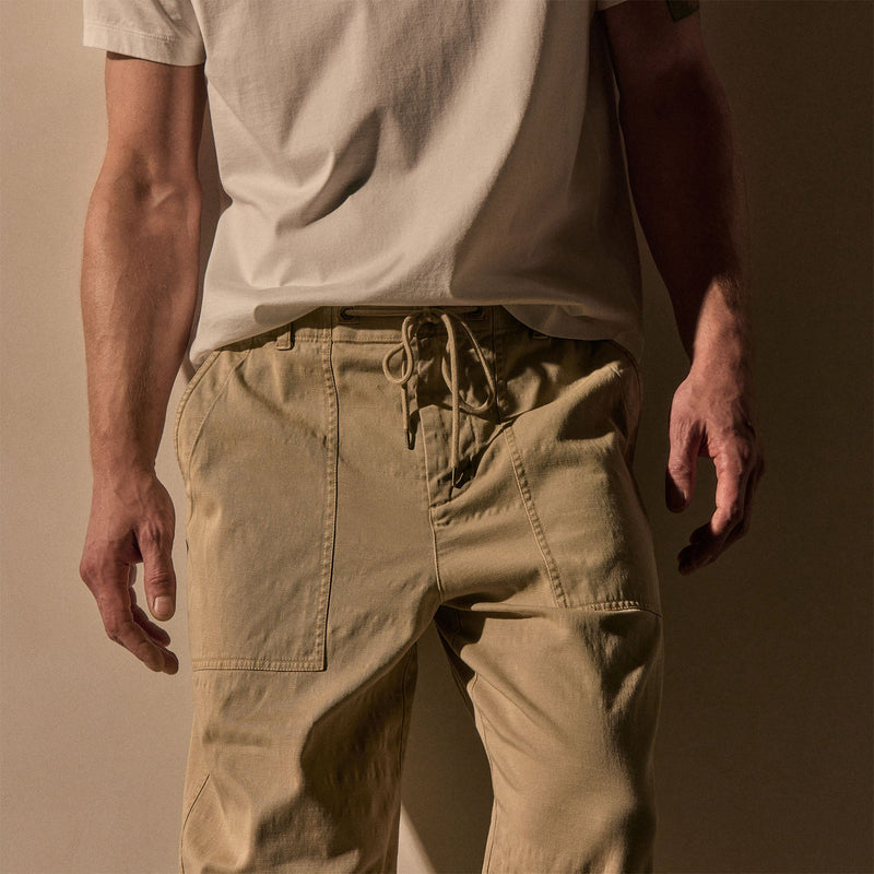 Slub Cotton Utility Flight Pant in Light Khaki Pigment | James Perse Los Angeles