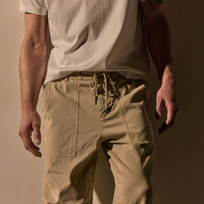 Slub Cotton Utility Flight Pant in Light Khaki Pigment | James Perse Los Angeles