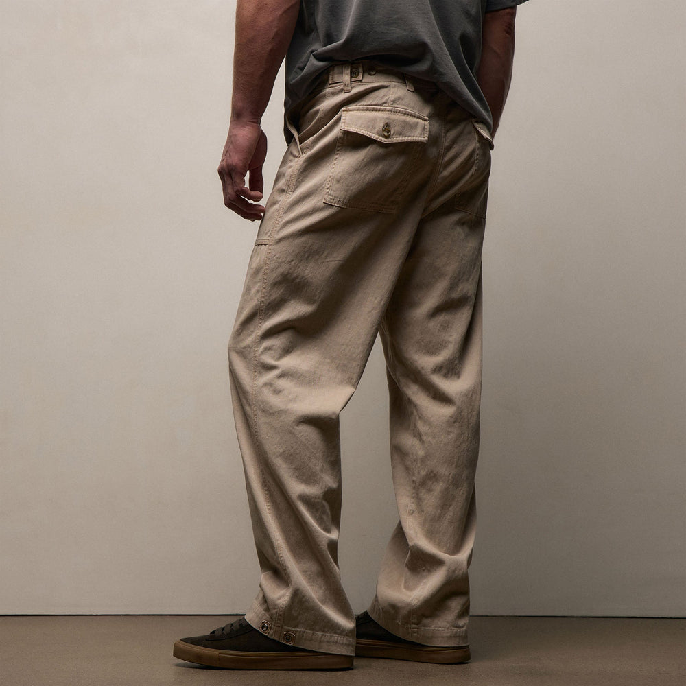 Slub Cotton Utility Flight Pant in Stone Pigment | James Perse Los Angeles