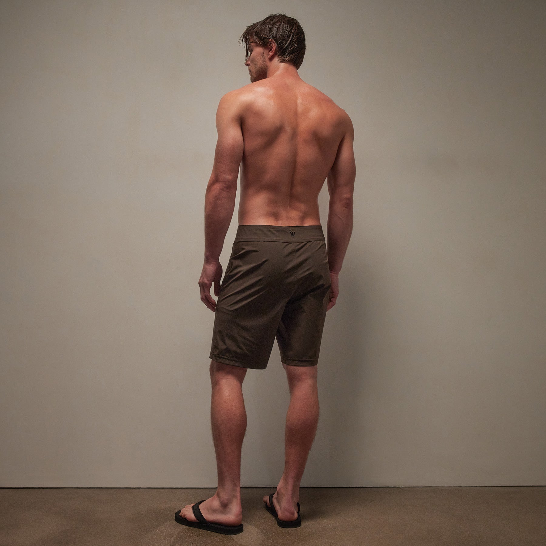 Scuba Zip Boardshort in Porcupine | James Perse Los Angeles