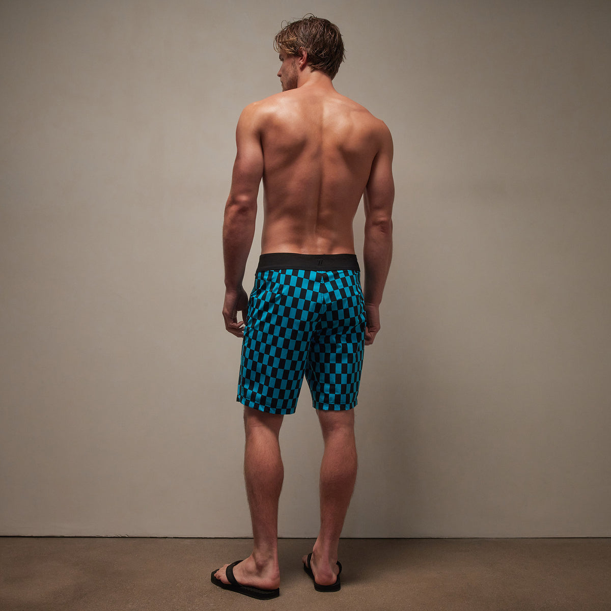Zip Pocket Printed Boardshort in Black/Blue Lagoon | James Perse Los Angeles