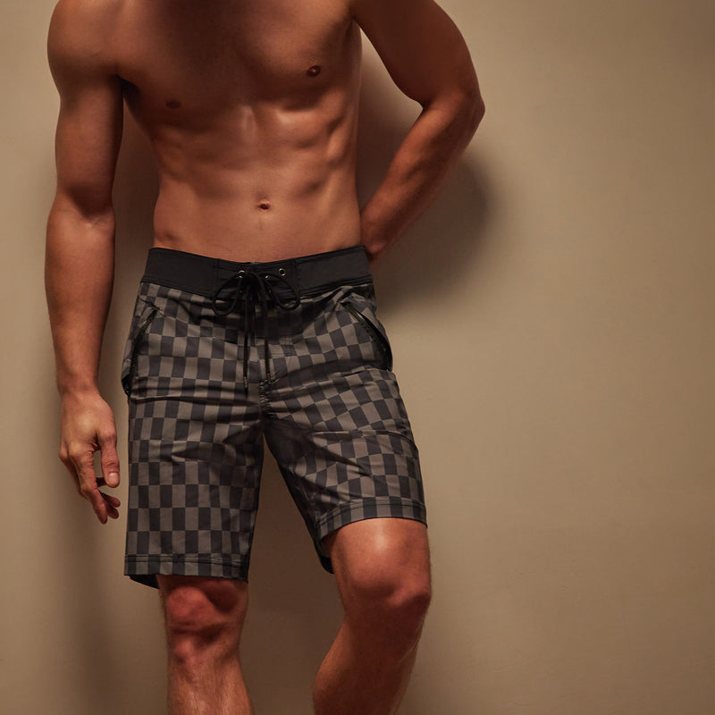 Zip Pocket Printed Boardshort in Slate/Raccoon Grey | James Perse Los Angeles