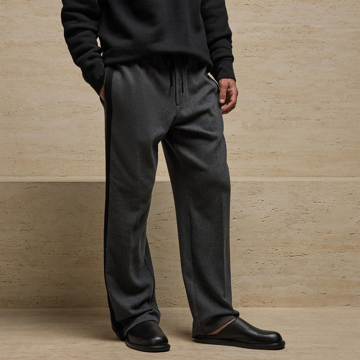 Brushed Cotton Side Stripe Pant in Flannel/Black | James Perse Los Angeles