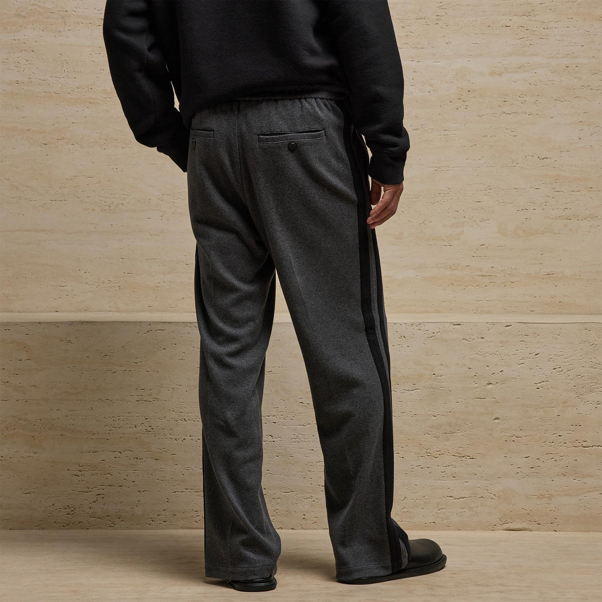 Brushed Cotton Side Stripe Pant in Flannel/Black | James Perse Los Angeles