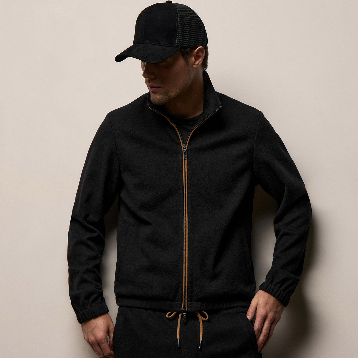 Brushed Cotton Piped Jacket in Black/Whiskey | James Perse Los Angeles
