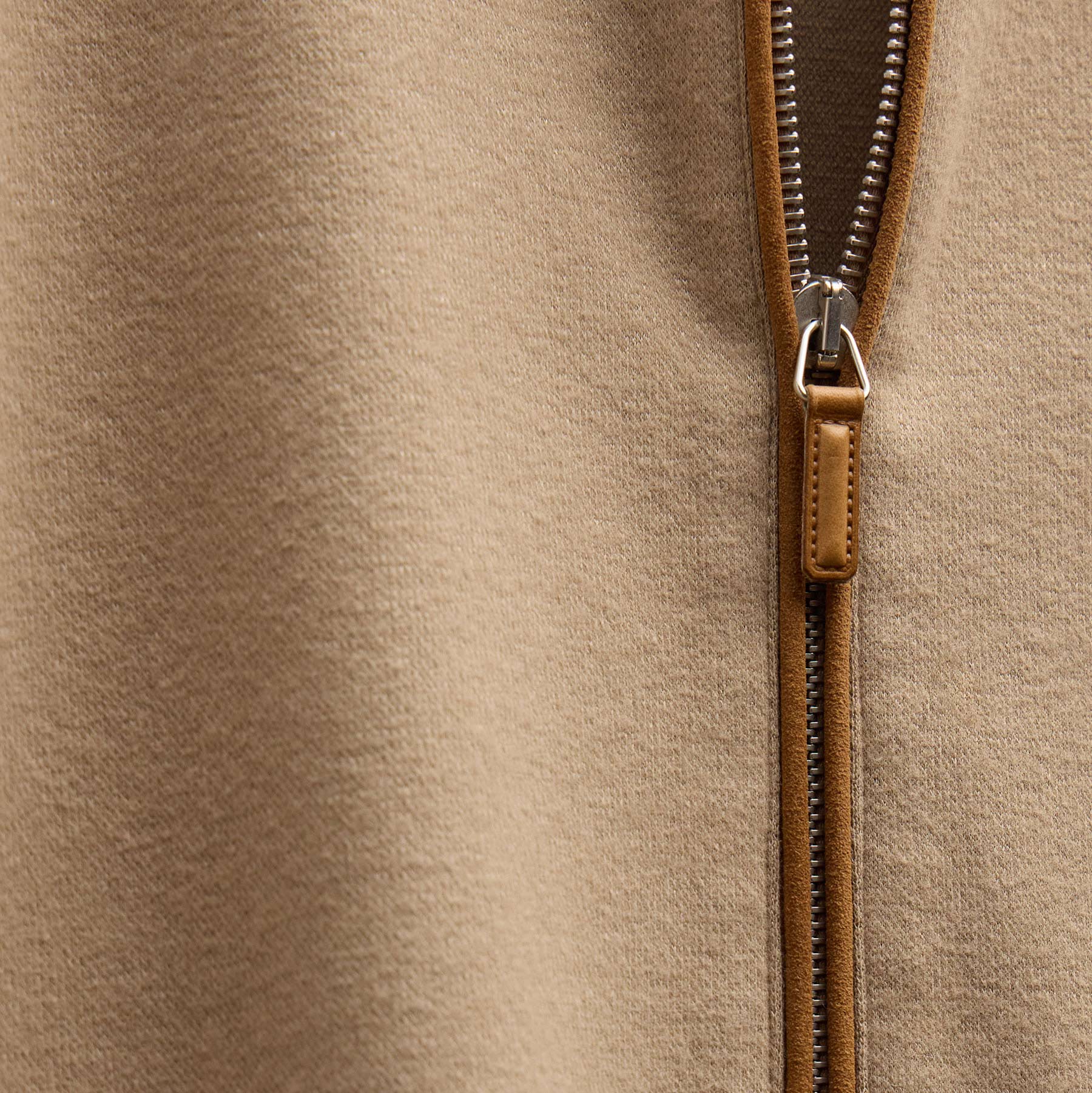 Brushed Cotton Coach Jacket in Soft Beige/Whiskey | James Perse
