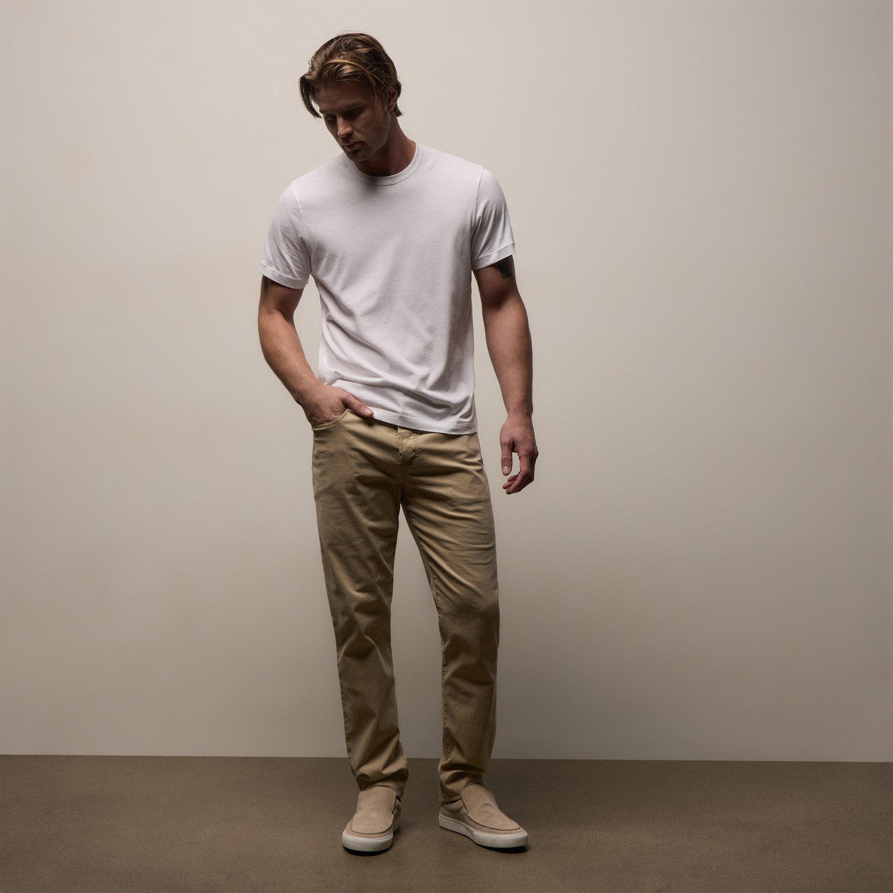 Brushed Lotus Crew in White | James Perse Los Angeles