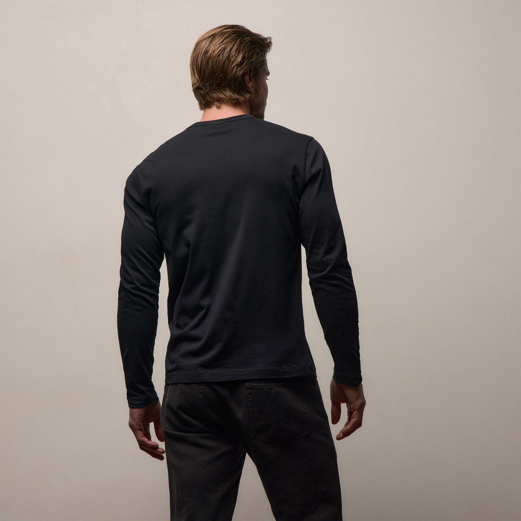 Brushed Lotus Long Sleeve Crew in Black | James Perse Los Angeles