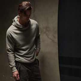 Thermal Knit Hooded Raglan in Dapple | James Perse Los Angeles