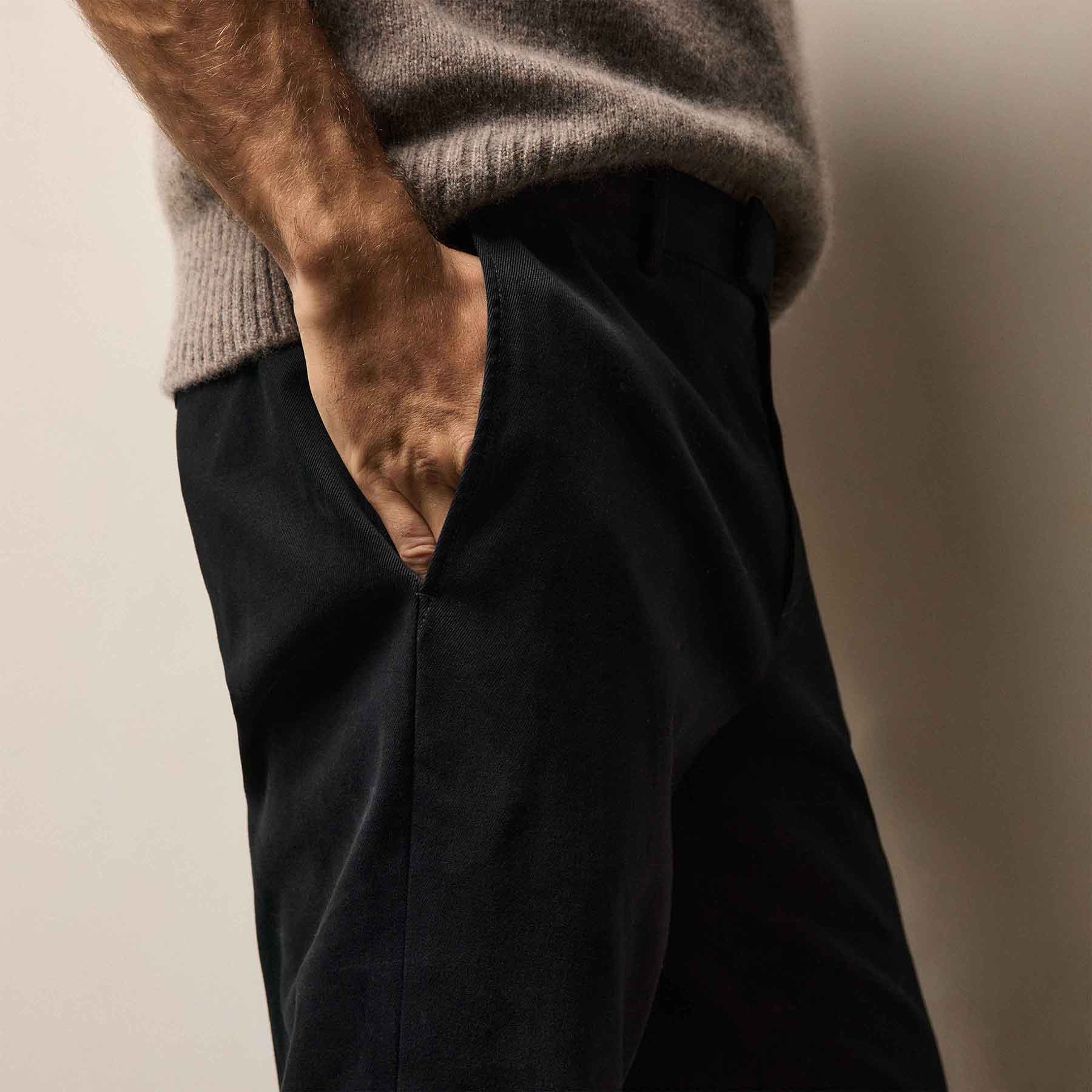 Cashmere Touch Twill Trouser in Black | James Perse Los Angeles