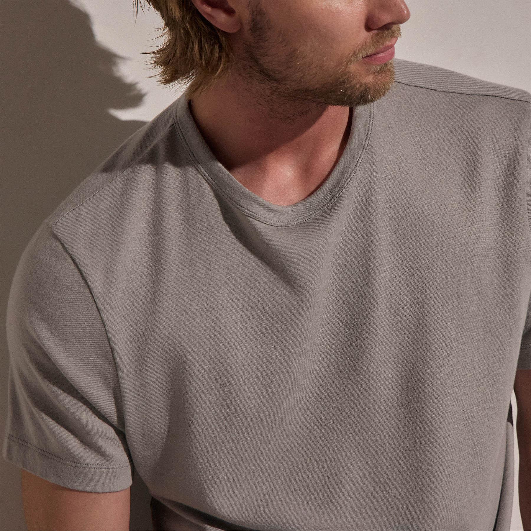 Cotton Cashmere Short Sleeve Tee in Fog | James Perse Los Angeles