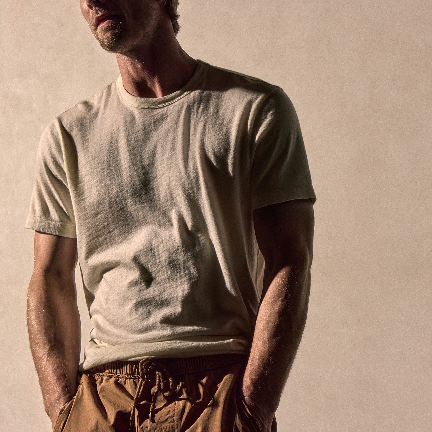 Cotton Cashmere Short Sleeve Tee in White | James Perse Los Angeles