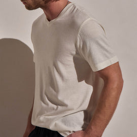 Cotton Cashmere Short Sleeve V Neck in White | James Perse Los Angeles