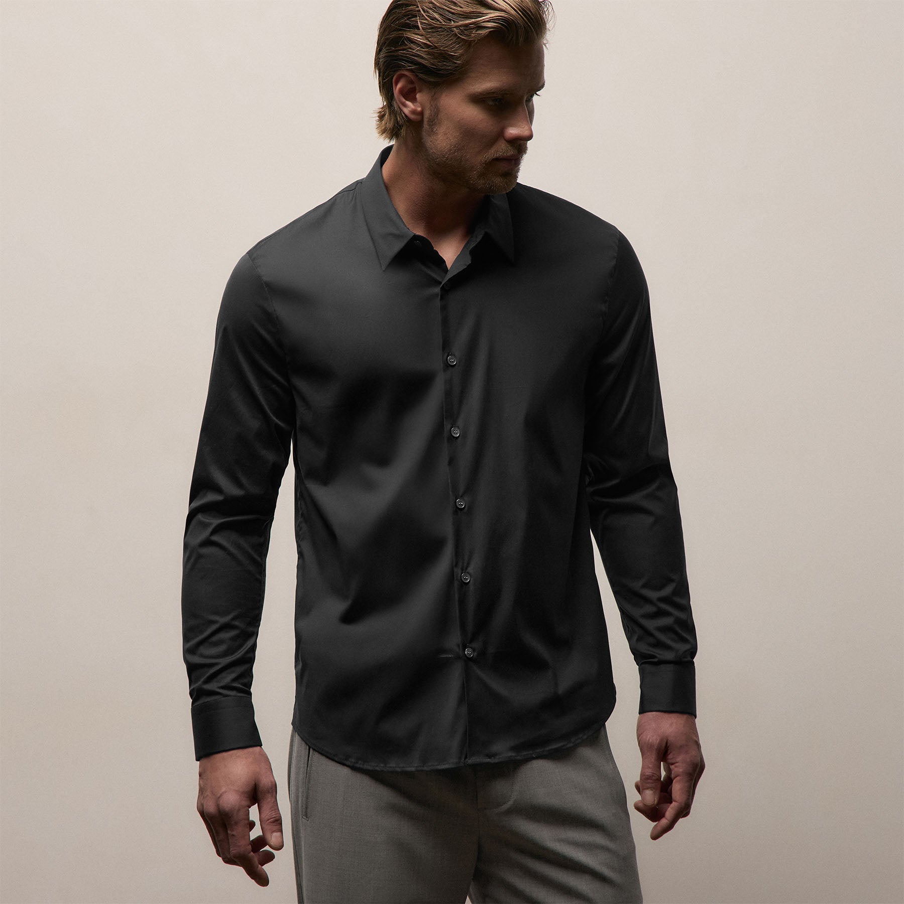 Matte Stretch Poplin Dress Shirt in Black | James Perse Los Angeles