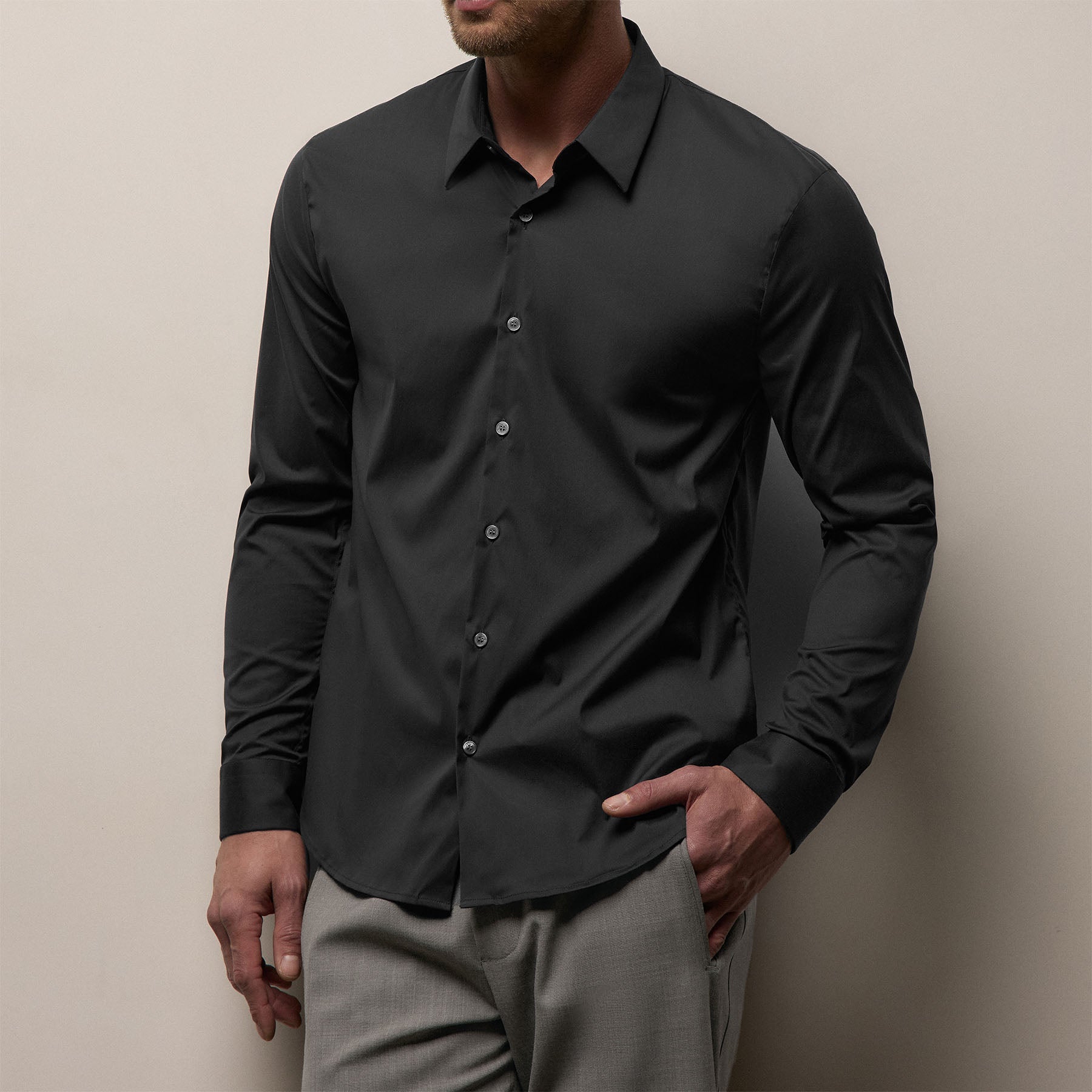 Matte Stretch Poplin Dress Shirt in Black | James Perse Los Angeles
