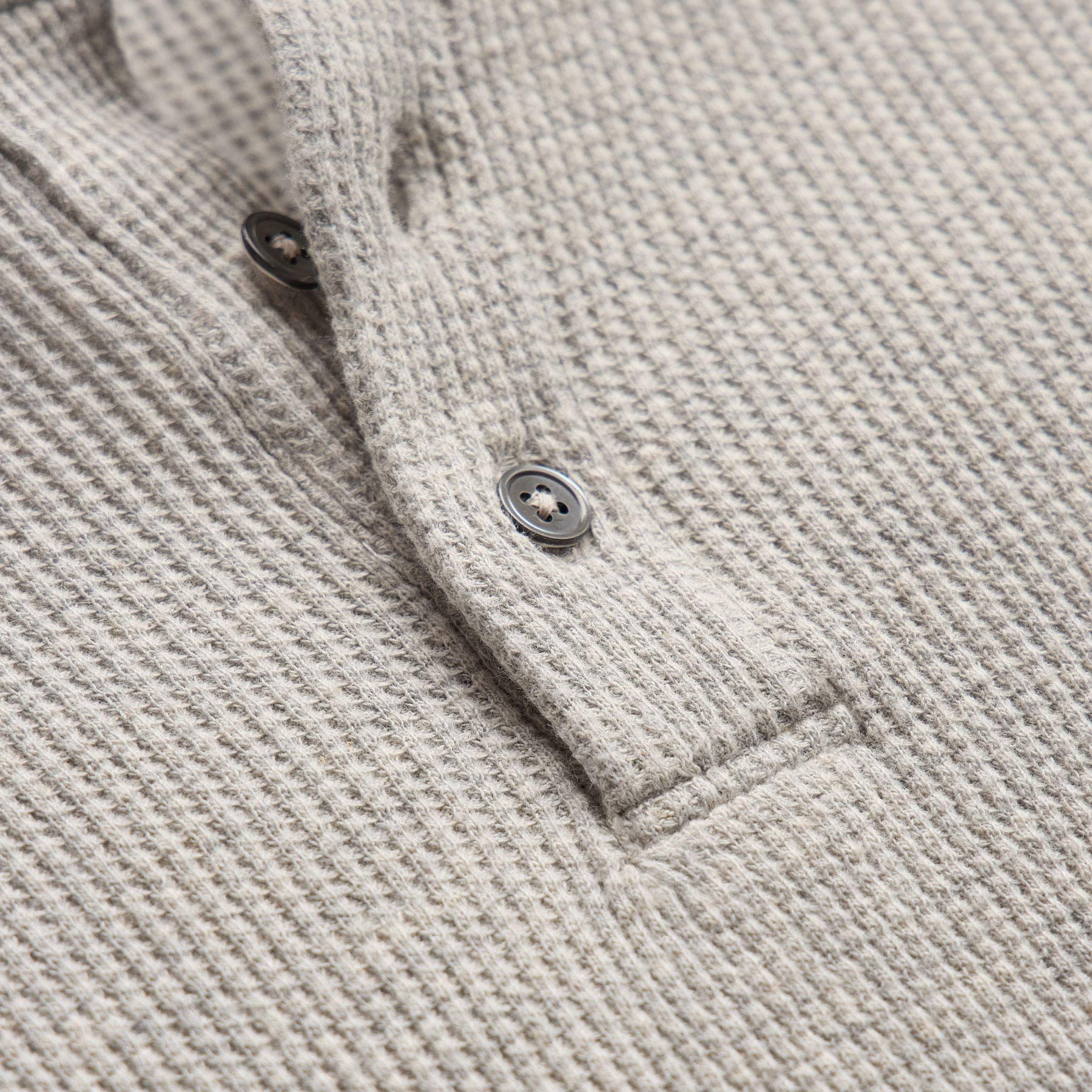 Cotton Linen Thermal Henley in Heather Fog | James Perse Los Angeles