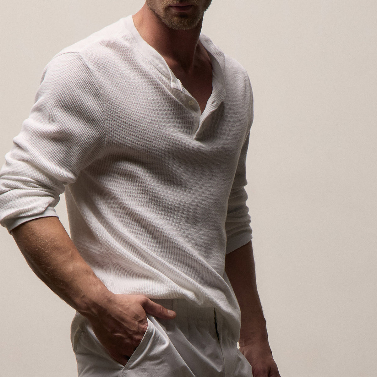 Cotton Linen Thermal Henley in White | James Perse Los Angeles