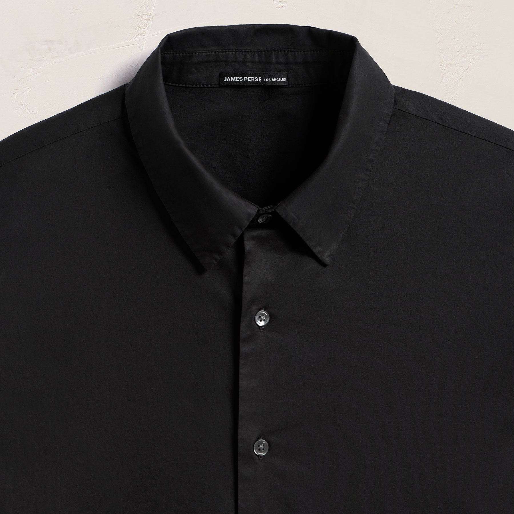 Stretch Poplin Shirt in Black | James Perse Los Angeles