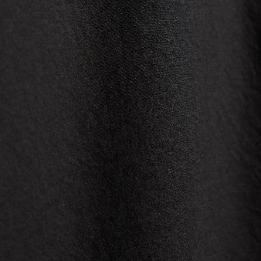 Stretch Poplin Shirt in Black | James Perse Los Angeles