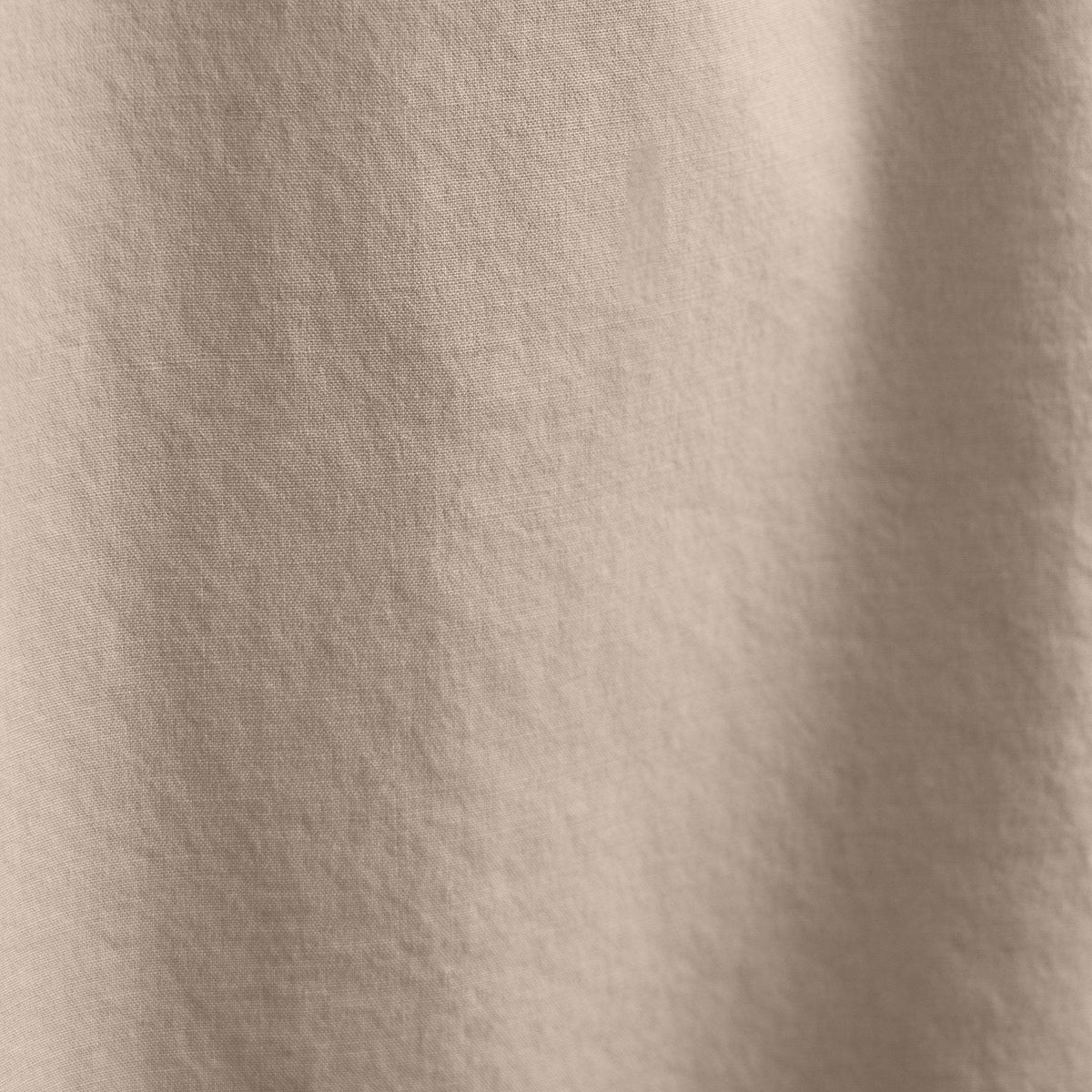 Slim Fit Stretch Poplin Shirt in Overcast | James Perse Los Angeles