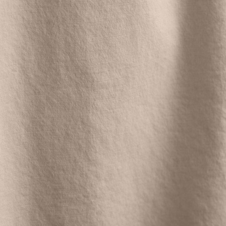 Slim Fit Stretch Poplin Shirt in Overcast | James Perse Los Angeles