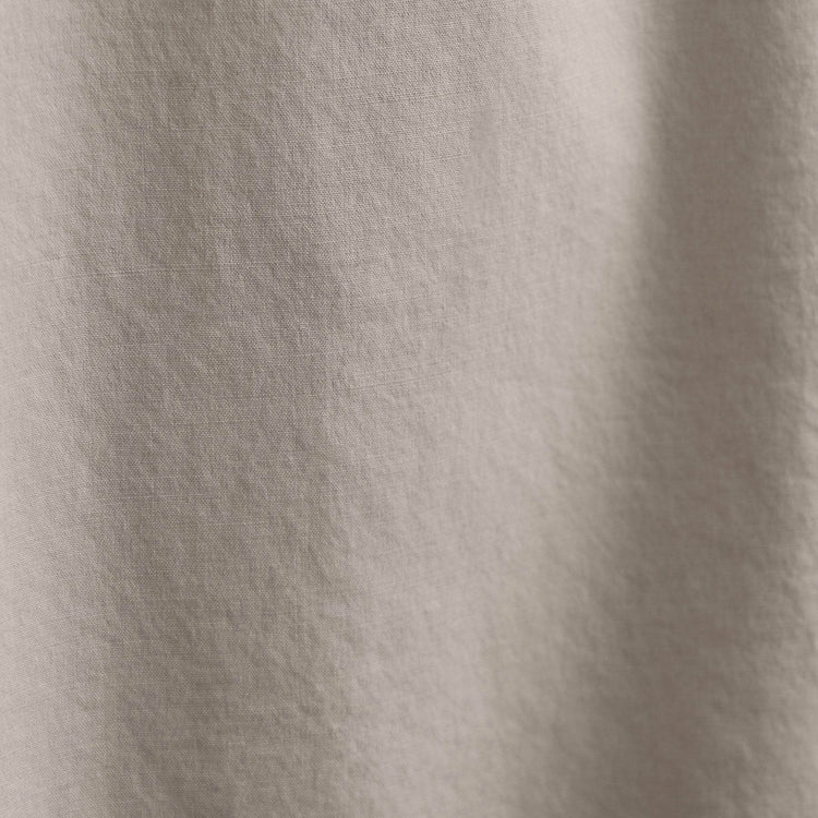 Stretch Poplin Shirt in Salt | James Perse Los Angeles