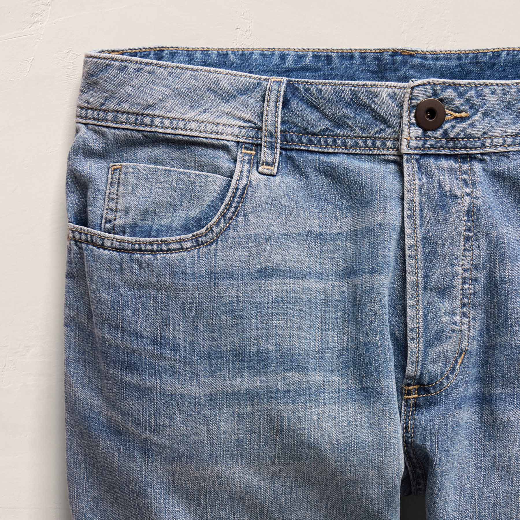 Classic Linen Denim Pant in Light Wash | James Perse Los Angeles