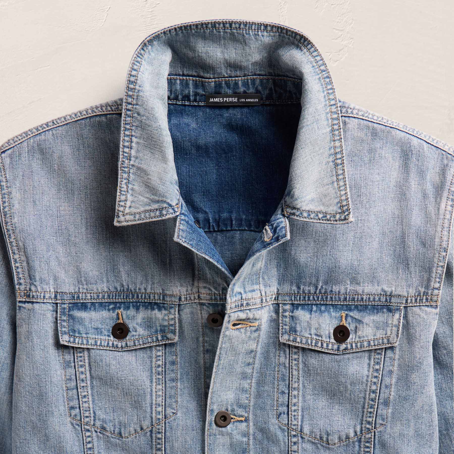 Linen Denim Trucker Jacket in Light Wash | James Perse Los Angeles
