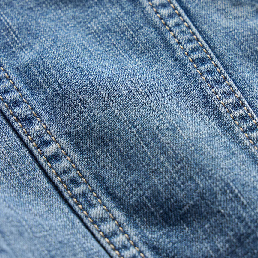 Linen Denim Trucker Jacket in Medium Wash | James Perse Los Angeles