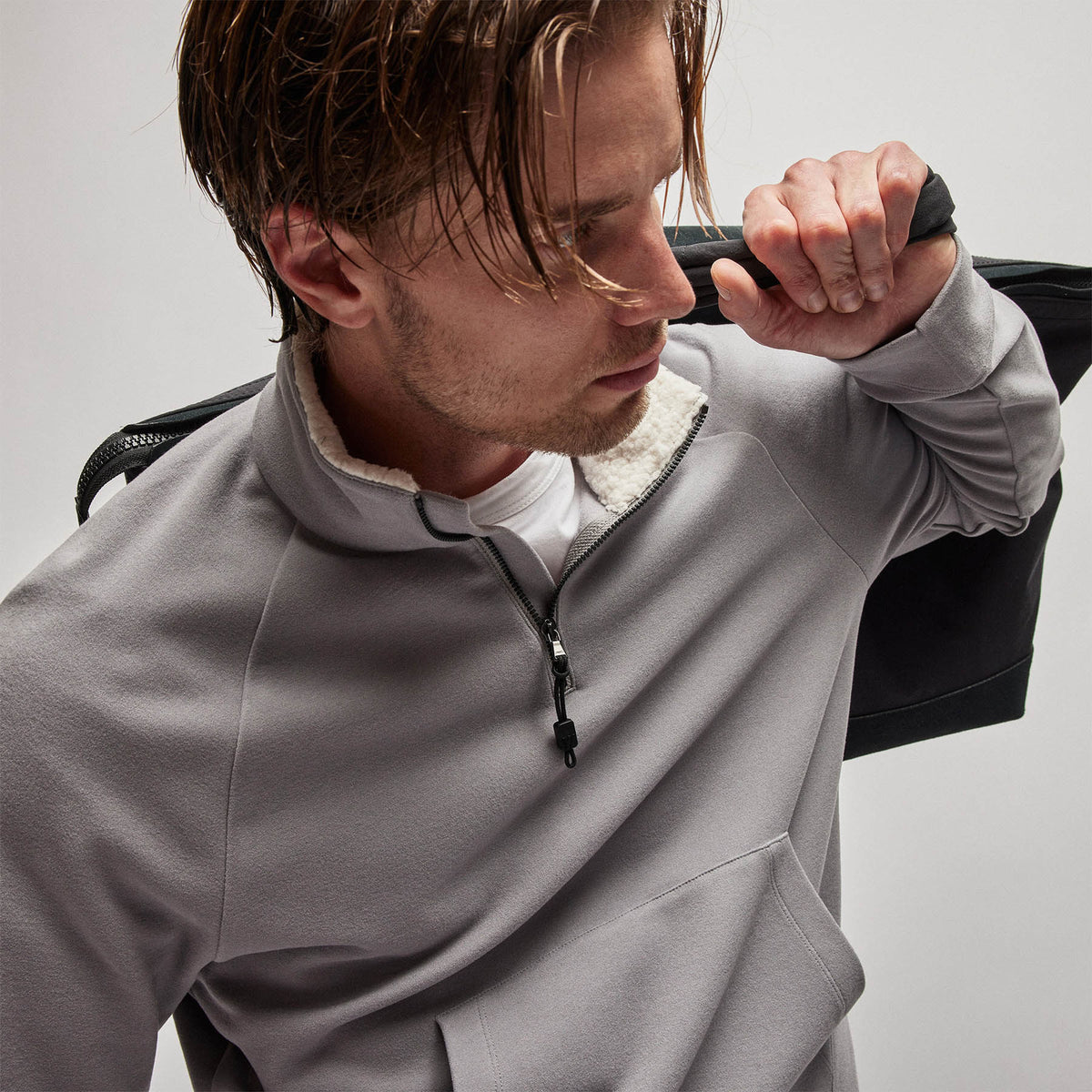 Sherpa Lined Scuba Half Zip in Silver Grey | James Perse Los Angeles