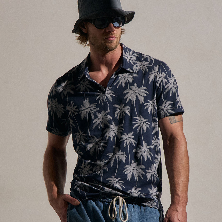 Palm Print Performance Pique Polo in Navy Print | James Perse Los Angeles