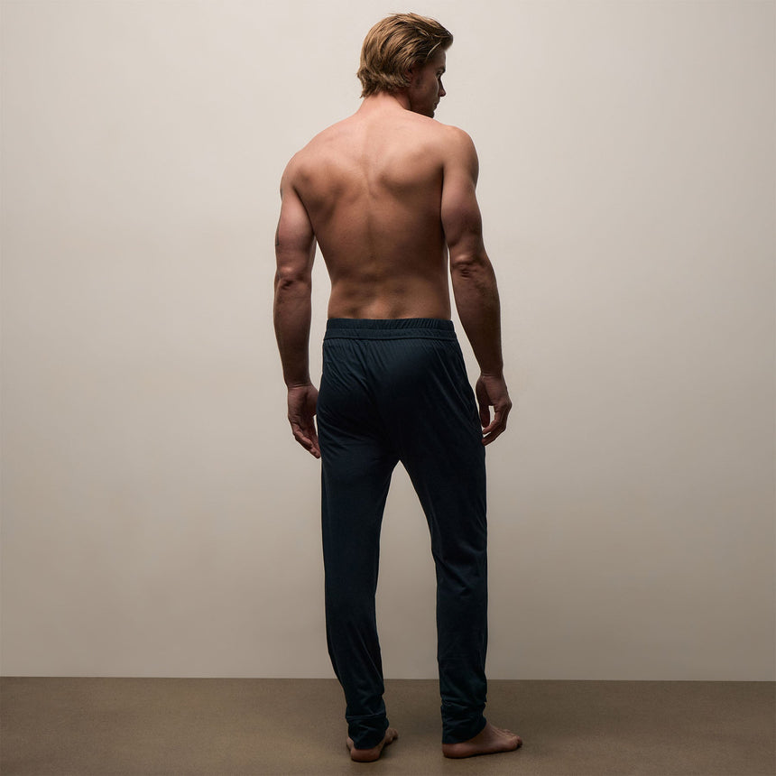 Luxe Lotus Jersey Tapered Lounge Pant in French Navy | James Perse Los Angeles