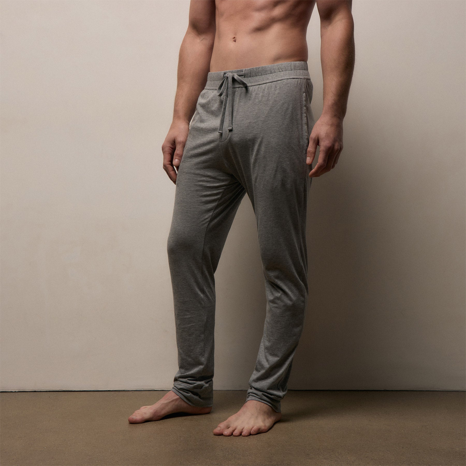 Luxe Lotus Jersey Tapered Lounge Pant in Heather Grey | James Perse Los Angeles