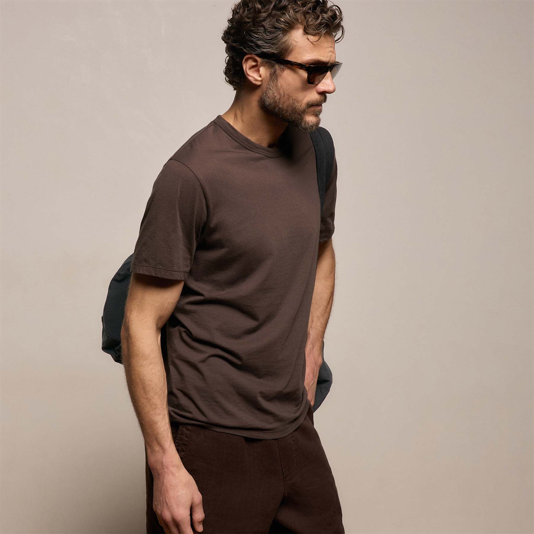 Luxe Lotus Jersey Tee in Bark | James Perse Los Angeles
