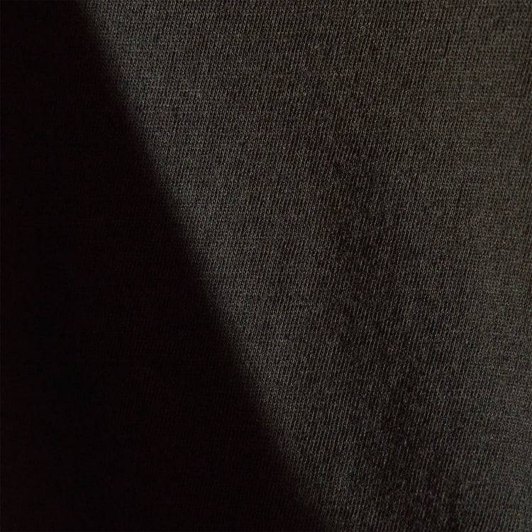 Luxe Lotus Jersey Tee in Carbon | James Perse Los Angeles