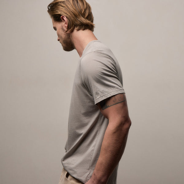 Luxe Lotus Jersey Tee in Fog | James Perse Los Angeles