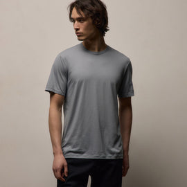 Luxe Lotus Jersey Tee in Ore | James Perse Los Angeles