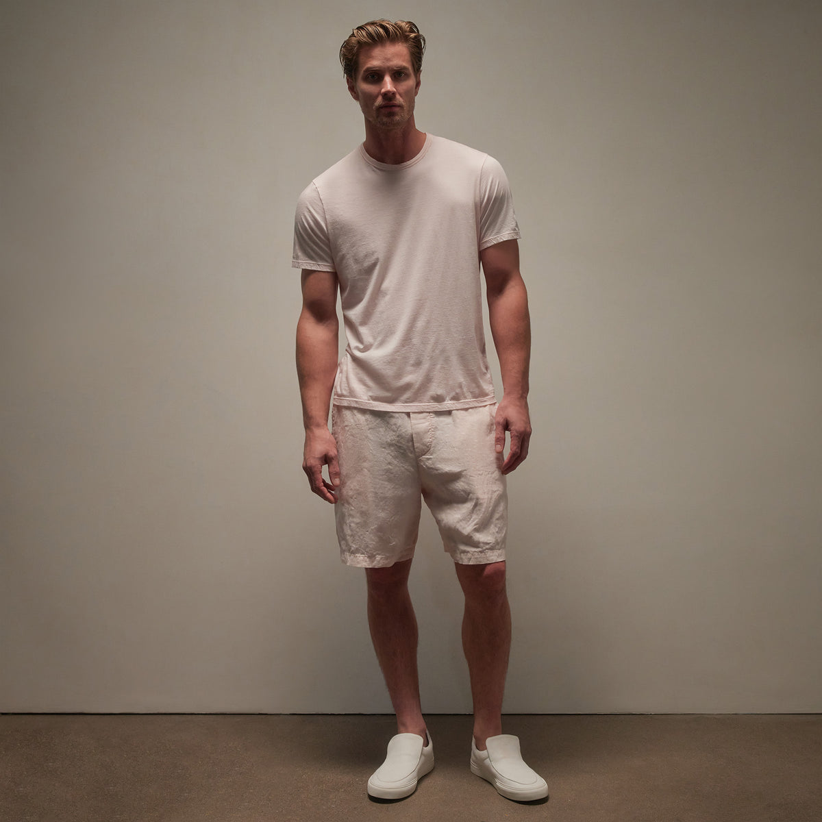 Luxe Lotus Jersey Tee in Zephyr | James Perse Los Angeles