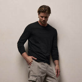 Luxe Lotus Jersey Long Sleeve in Black | James Perse Los Angeles