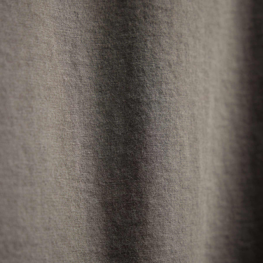 Luxe Lotus Jersey Crew in Granite | James Perse Los Angeles