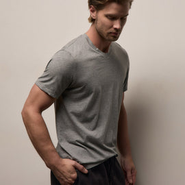 Luxe Lotus Jersey V Neck in Heather Grey | James Perse Los Angeles