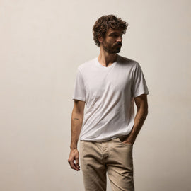 Luxe Lotus Jersey V Neck in White | James Perse Los Angeles