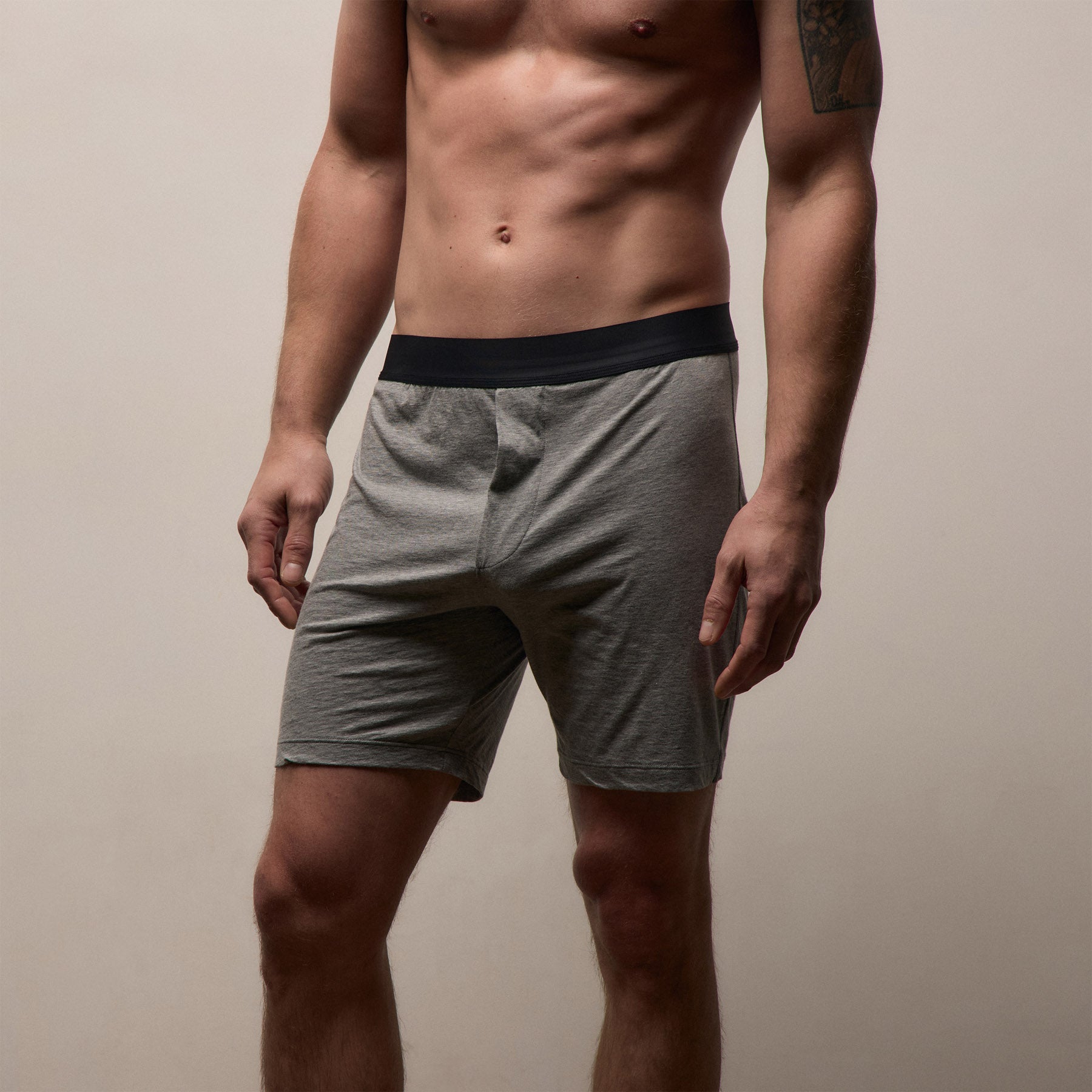 Luxe Lotus Relaxed Fit Boxer Short in Heather Grey | James Perse Los Angeles