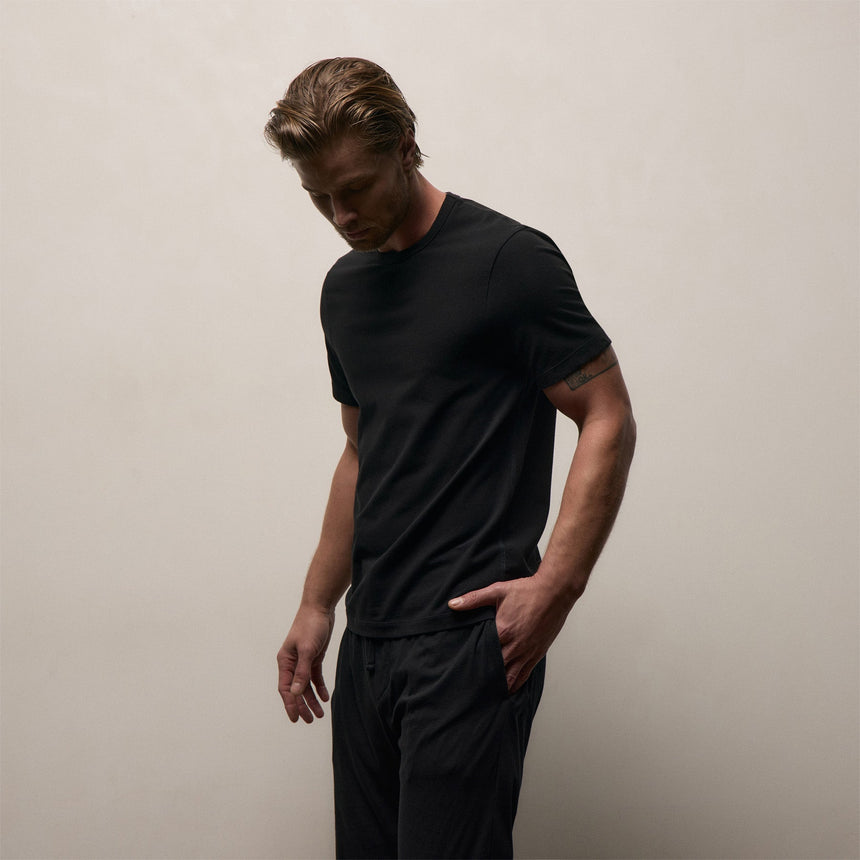 Elevated Lotus Jersey Lounge Tee in Black | James Perse Los Angeles