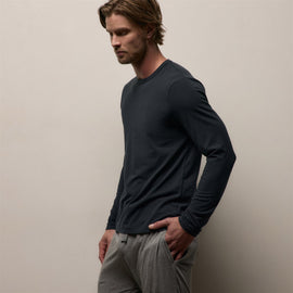 Elevated Lotus Jersey Lounge Crew in French Navy | James Perse Los Angeles