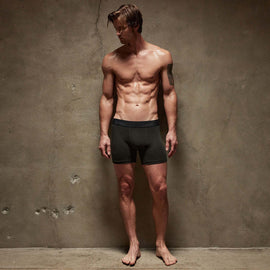 Elevated Lotus Sport Boxer Short in Carbon | James Perse Los Angeles