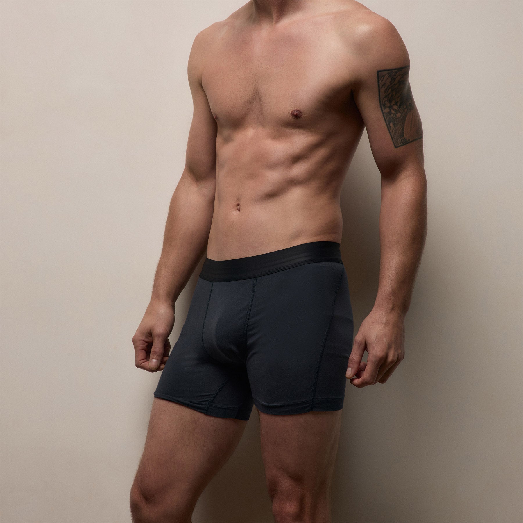 Elevated Lotus Sport Boxer Short in French Navy | James Perse Los Angeles