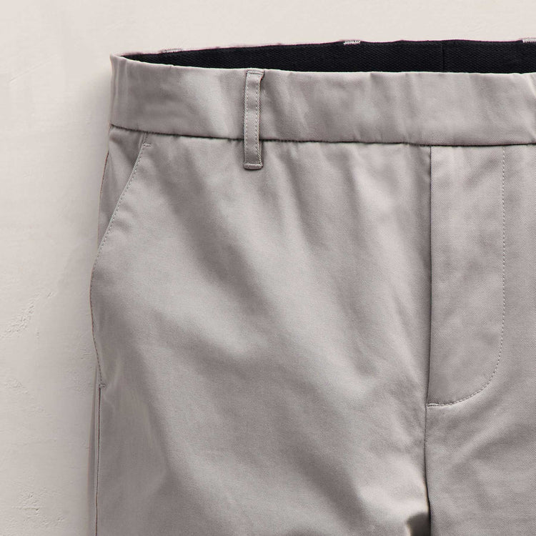 Stretch Micro Twl Golf Trouser in Concrete | James Perse Los Angeles