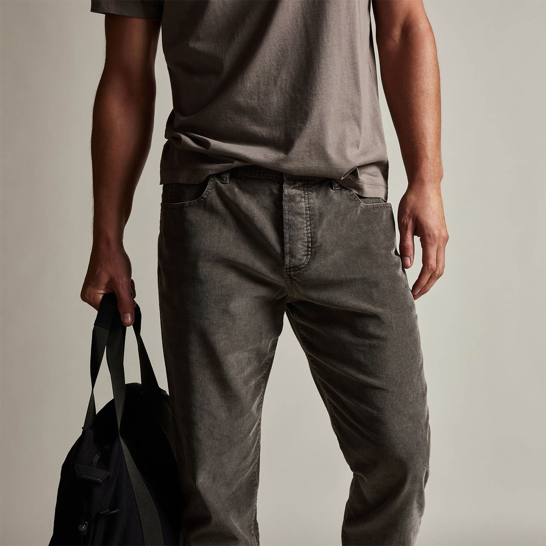 5 Pocket Corduroy Pant in Burro Pigment | James Perse Los Angeles